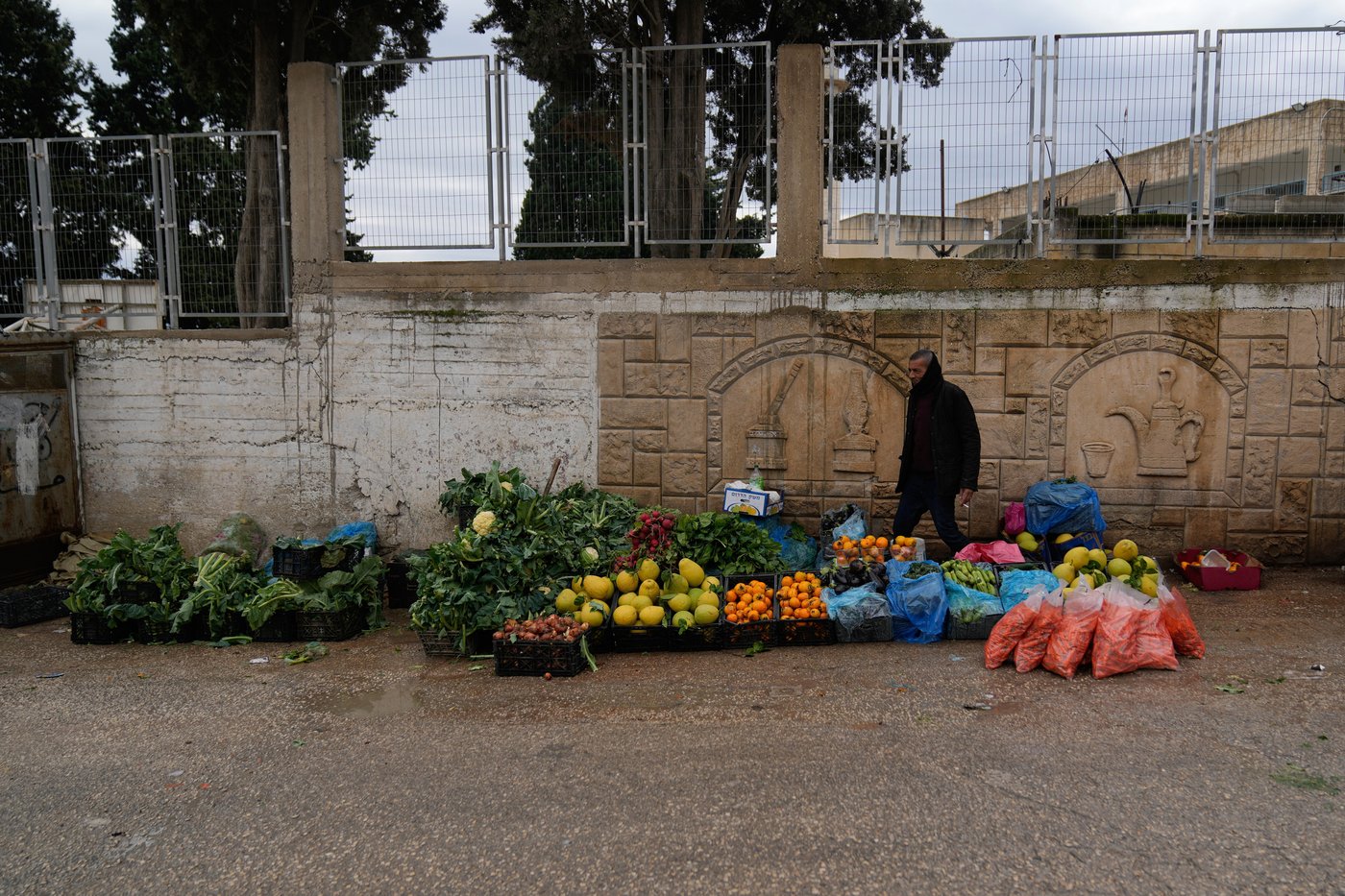 Misery deepens in the West Bank as Israel provides few Palestinian work permits | iNFOnews.ca