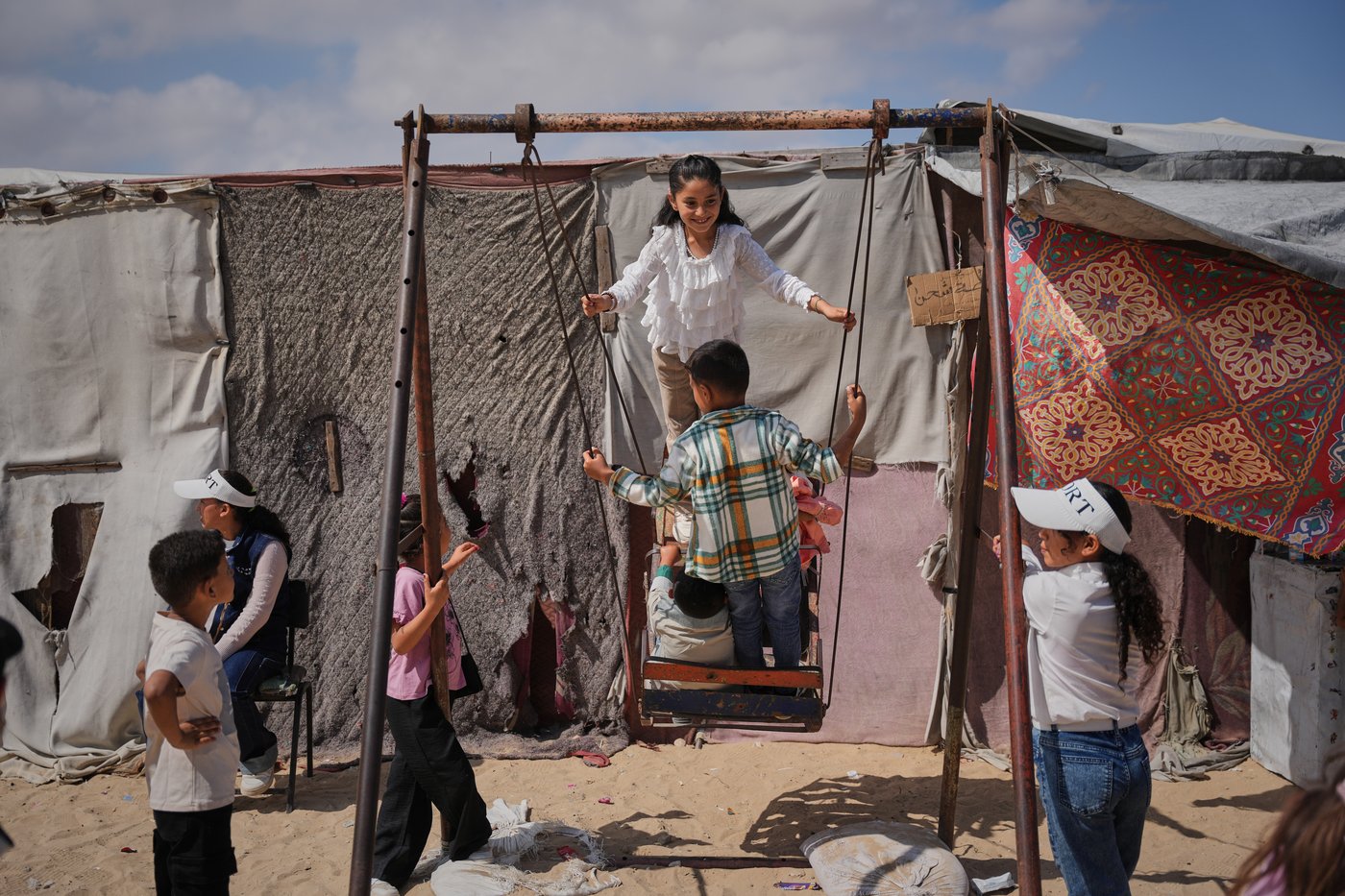 Muslims around the world celebrate Eid al-Adha, in photos | iNFOnews.ca