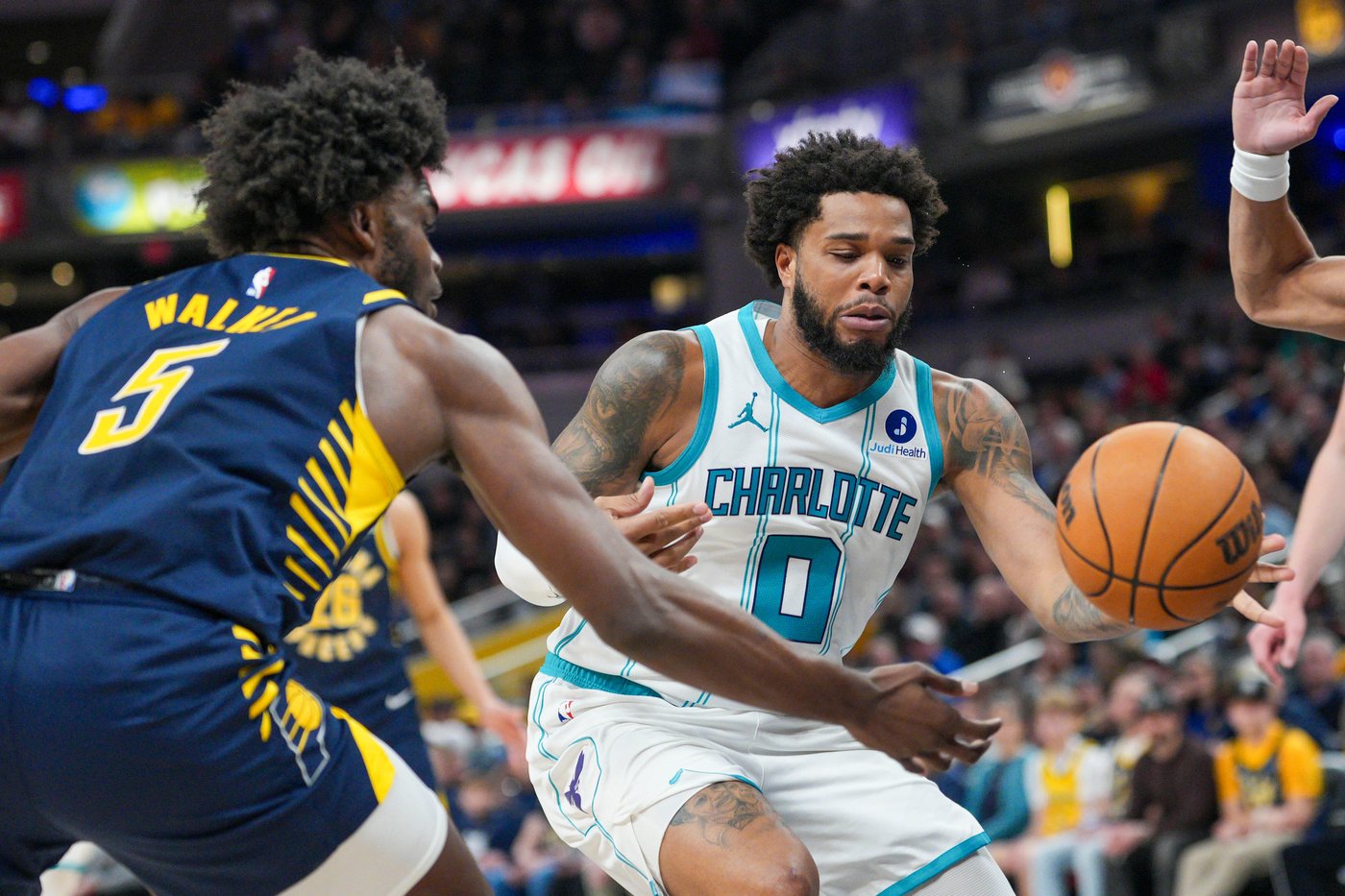 Knueppel breaks rookie 3-point season record in Hornets' romp over Pacers | iNFOnews.ca