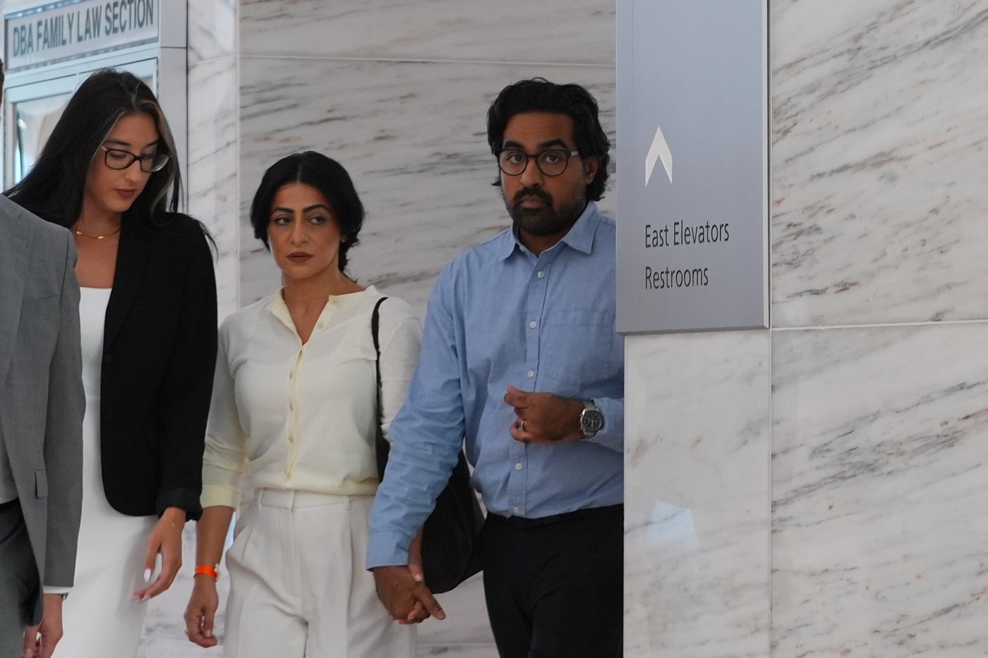 California couple confront their surrogate in a Texas court as dispute over newborn escalates | iNFOnews.ca