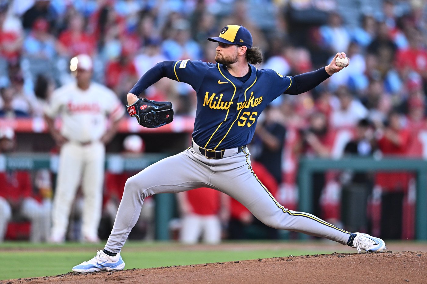 Turang, Bauers hit home runs to back Drohan's quality start in Brewers' 6-2 win over Angels | iNFOnews.ca