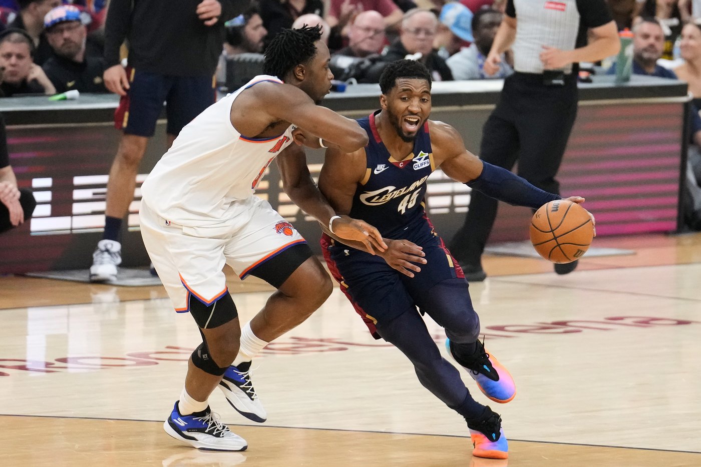 Cavaliers overwhelmed in Game 4 by Knicks, who sweep series and send Cleveland into uncertain summer | iNFOnews.ca