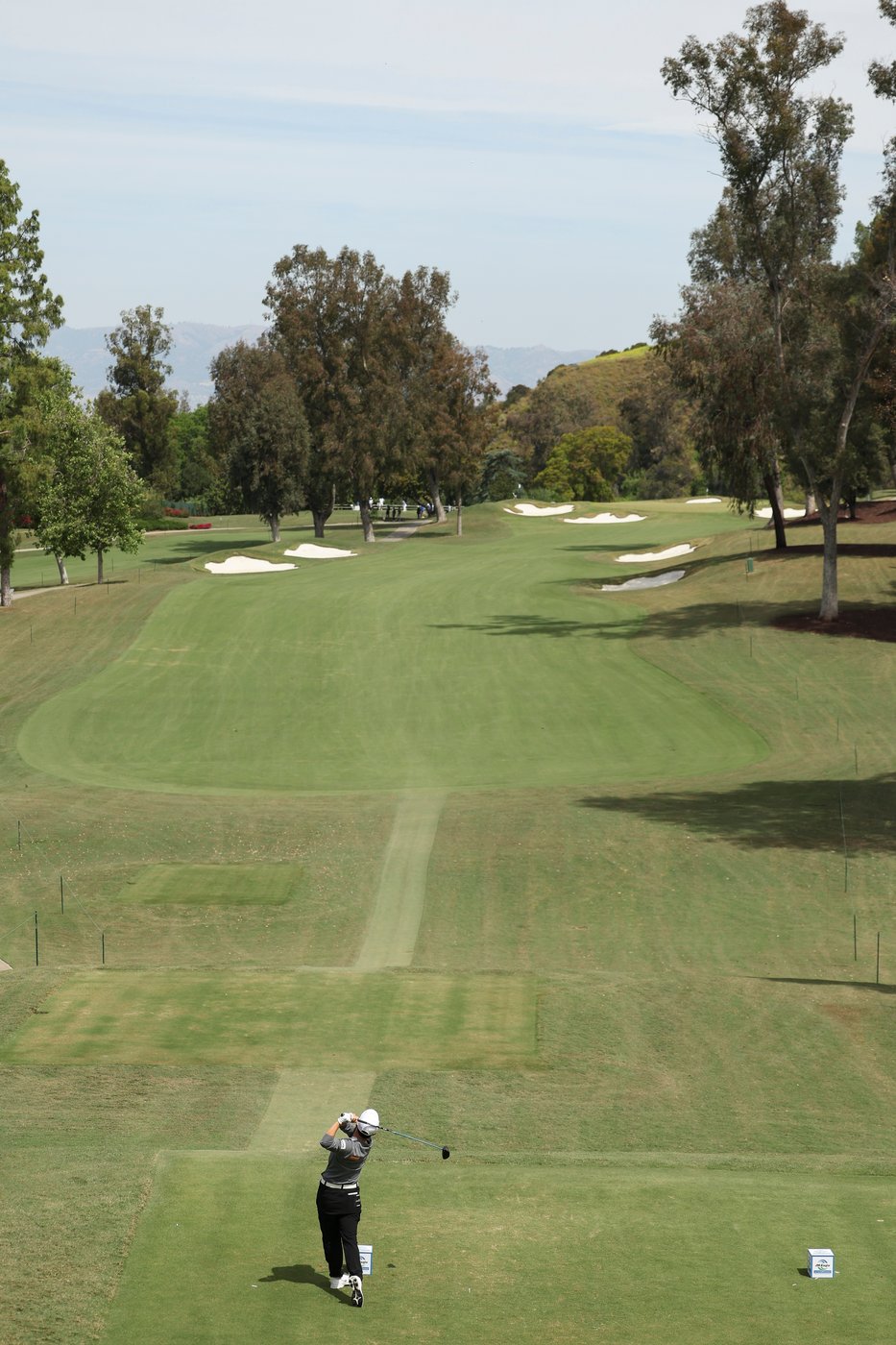 Fast-starting Chizzy Iwai shoots 63, takes two-stroke lead in Los Angeles | iNFOnews.ca