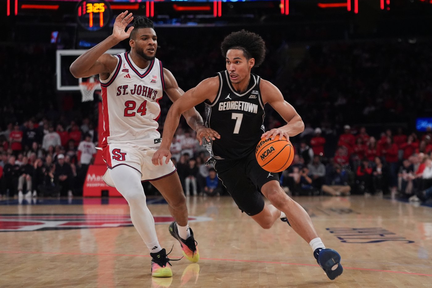 Ejiofor leads Senior Night comeback as No. 18 St. John's tops Georgetown 72-69 at MSG | iNFOnews.ca Ejiofor leads Senior Night comeback as No. 18 St. John's tops Georgetown 72-69 at MSG | iNFOnews.ca