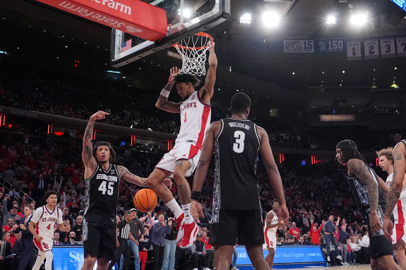 Ejiofor leads Senior Night comeback as No. 18 St. John's tops Georgetown 72-69 at MSG | iNFOnews.ca Ejiofor leads Senior Night comeback as No. 18 St. John's tops Georgetown 72-69 at MSG | iNFOnews.ca