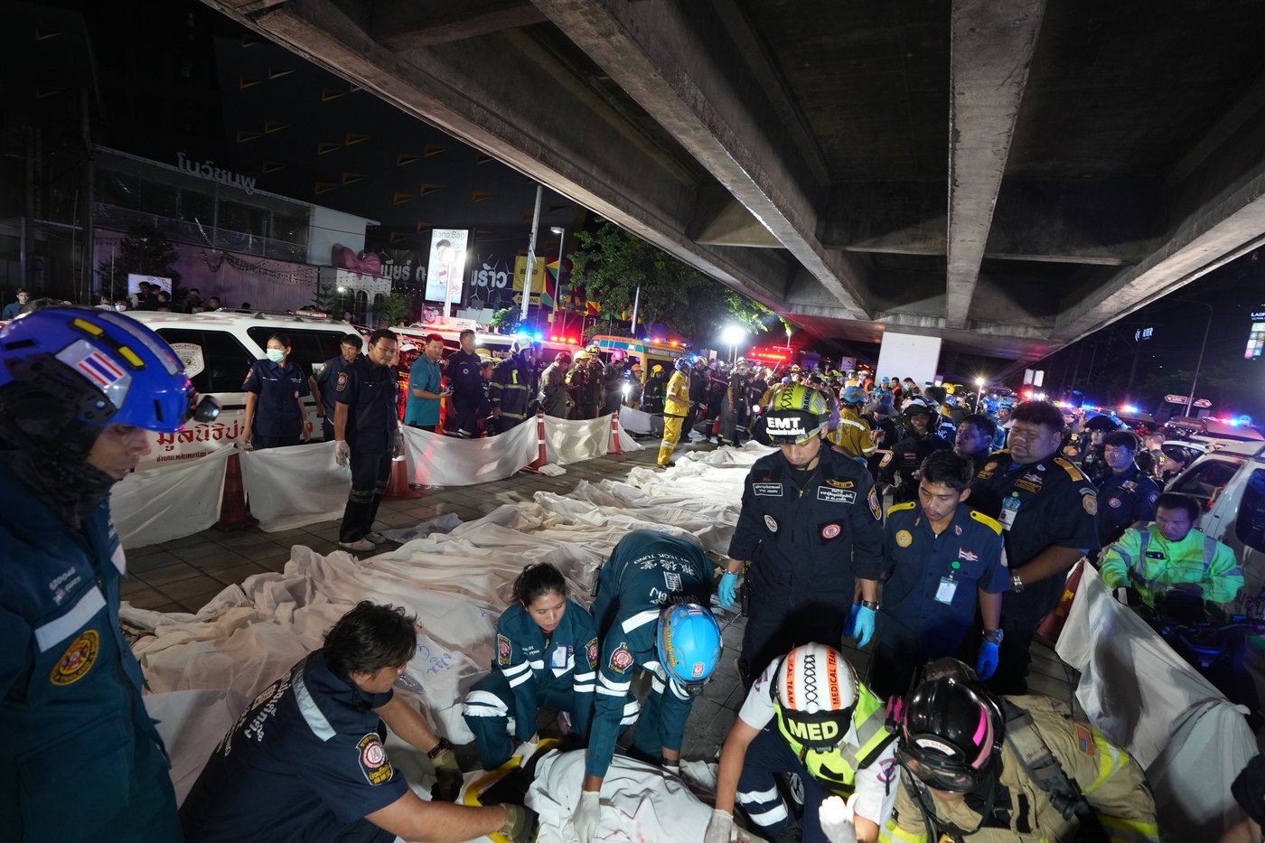 Fire at a music bar in Bangkok kills at least 27 people | iNFOnews.ca