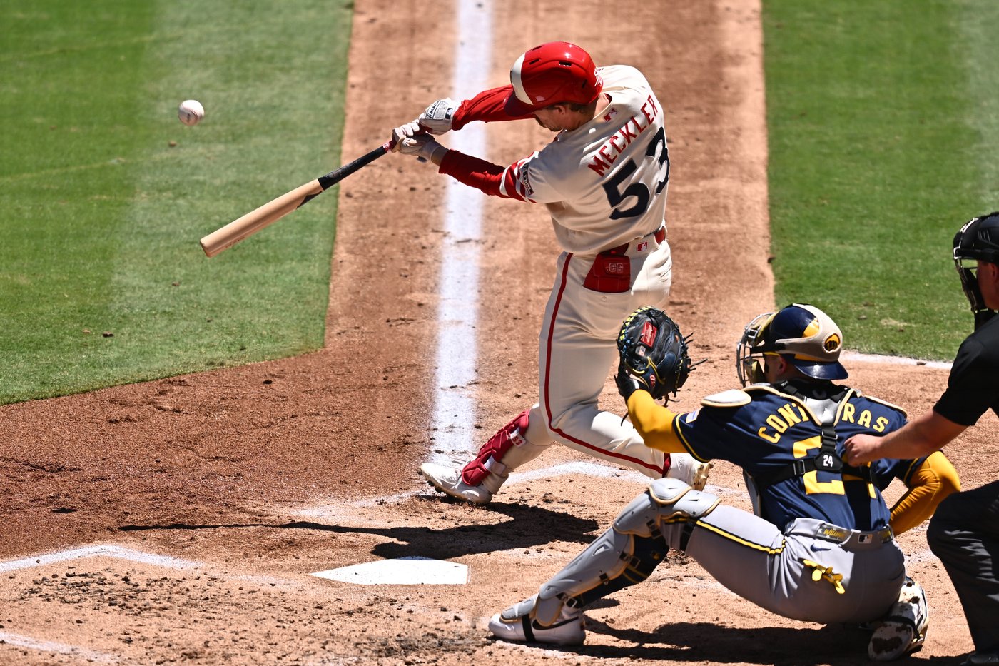 Ureña throws 3-hit ball for 6 innings, Meckler hits 2-run homer as Angels beat Brewers 3-0 | iNFOnews.ca Ureña throws 3-hit ball for 6 innings, Meckler hits 2-run homer as Angels beat Brewers 3-0 | iNFOnews.ca