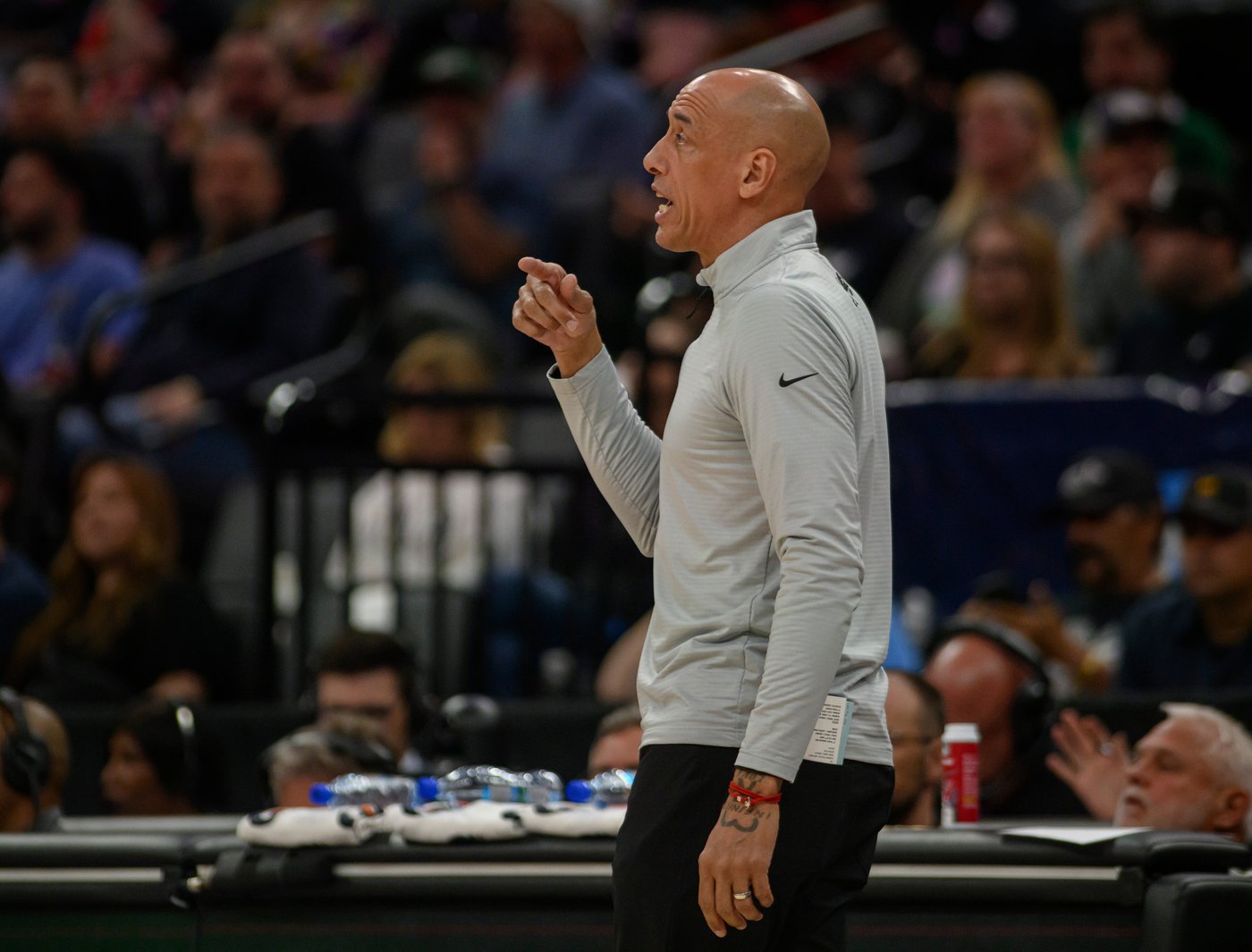 Kings will bring back coach Doug Christie for a second full season, AP source says | iNFOnews.ca