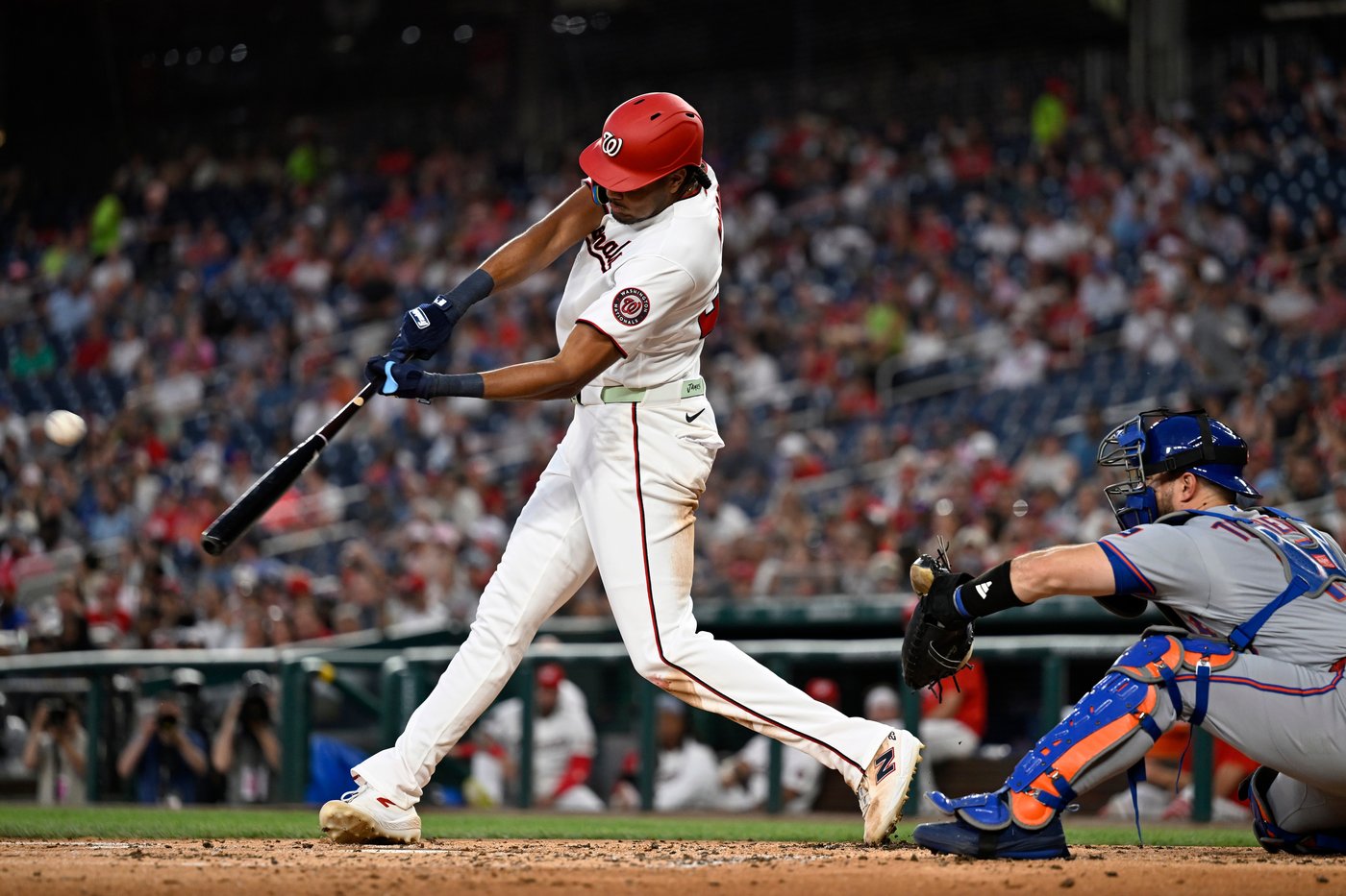 Nationals' James Wood hits majors' first inside-the-park grand slam since 2022 | iNFOnews.ca