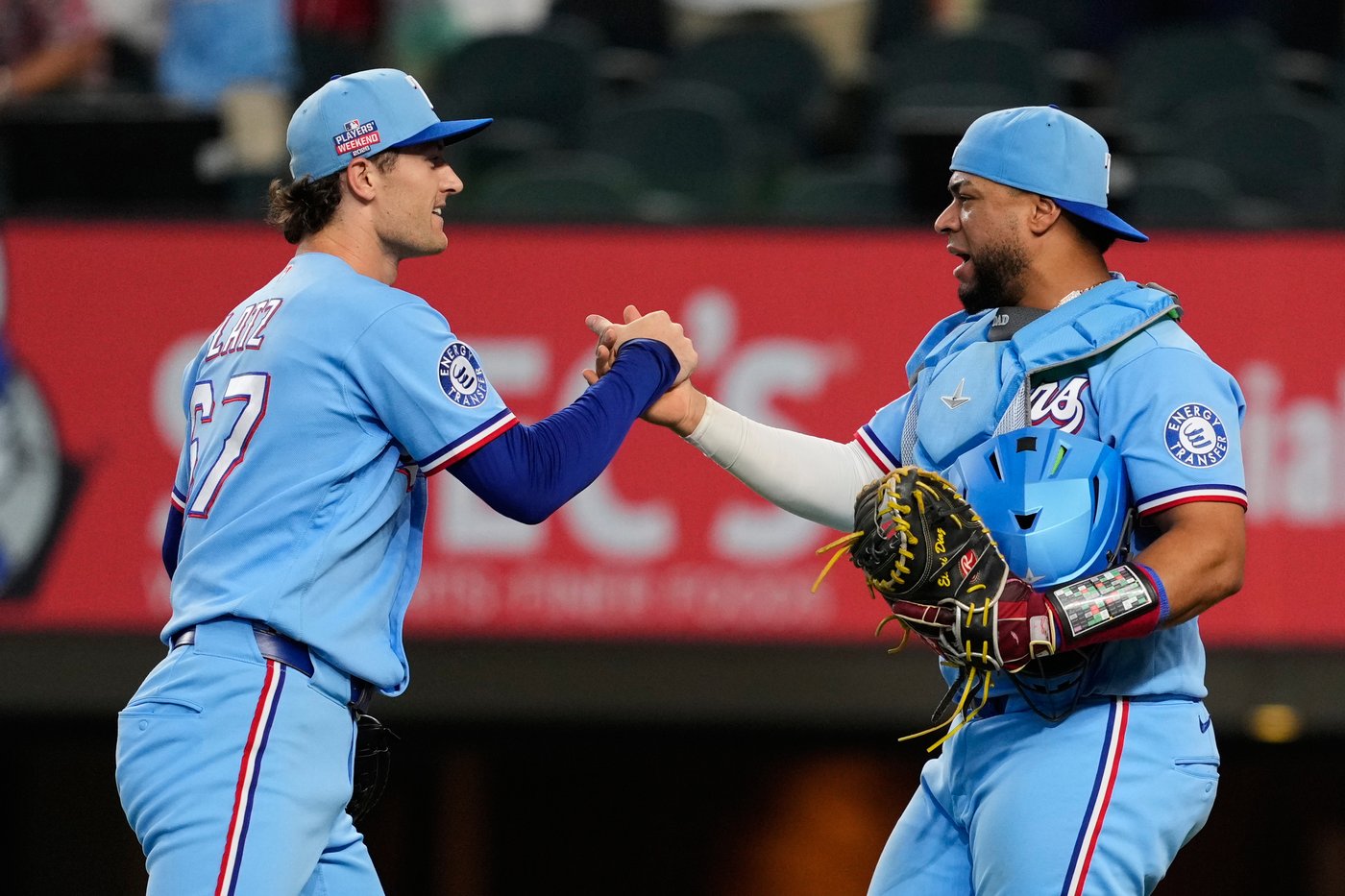 Durán and Díaz homers, Quantrill's 6 scoreless innings help Rangers beat Angels 5-3 | iNFOnews.ca Durán and Díaz homers, Quantrill's 6 scoreless innings help Rangers beat Angels 5-3 | iNFOnews.ca