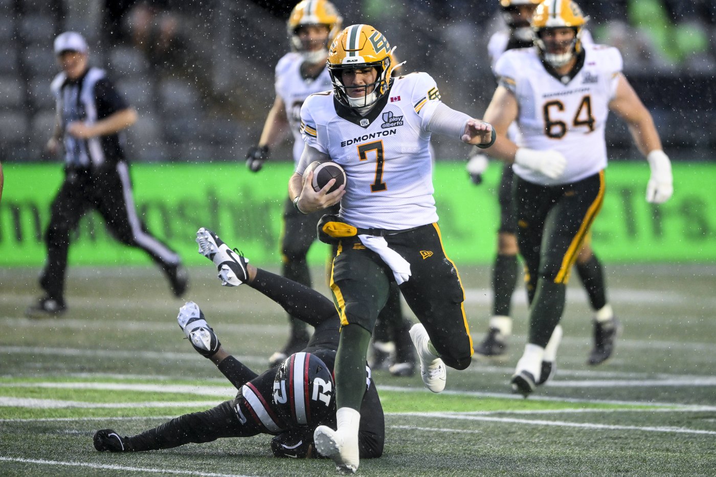 Fajardo directs Elks to 29-21 season-opening win over Redblacks | iNFOnews.ca