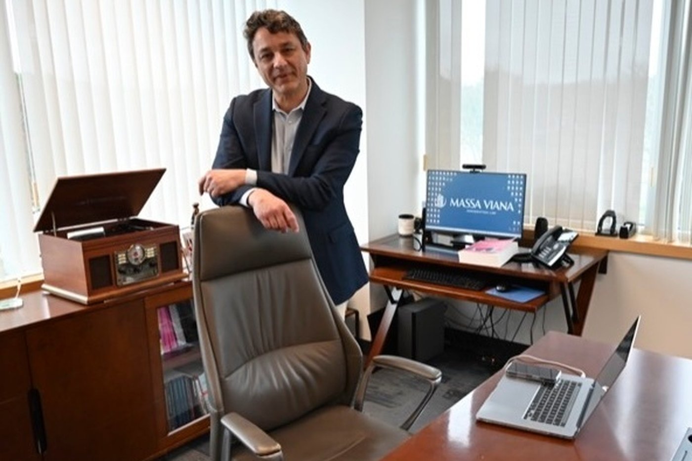 Massachusetts legal aid program helps immigrants in immigration court | iNFOnews.ca