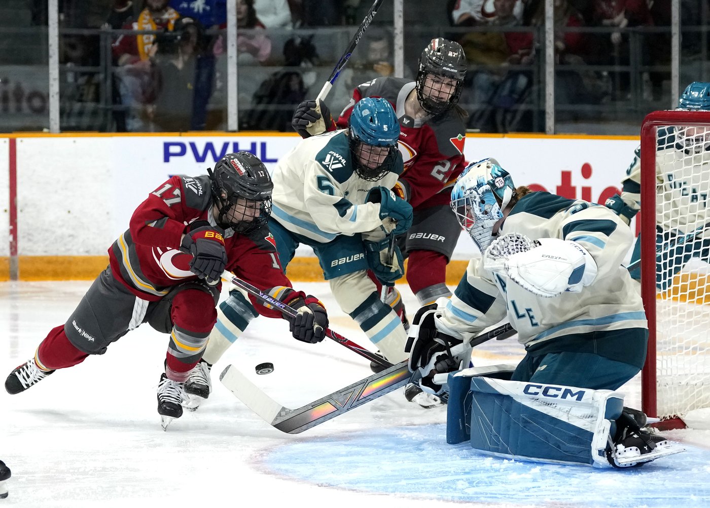 Leslie nets tying, winning goals as Charge find extra gear late in win over Torrent | iNFOnews.ca