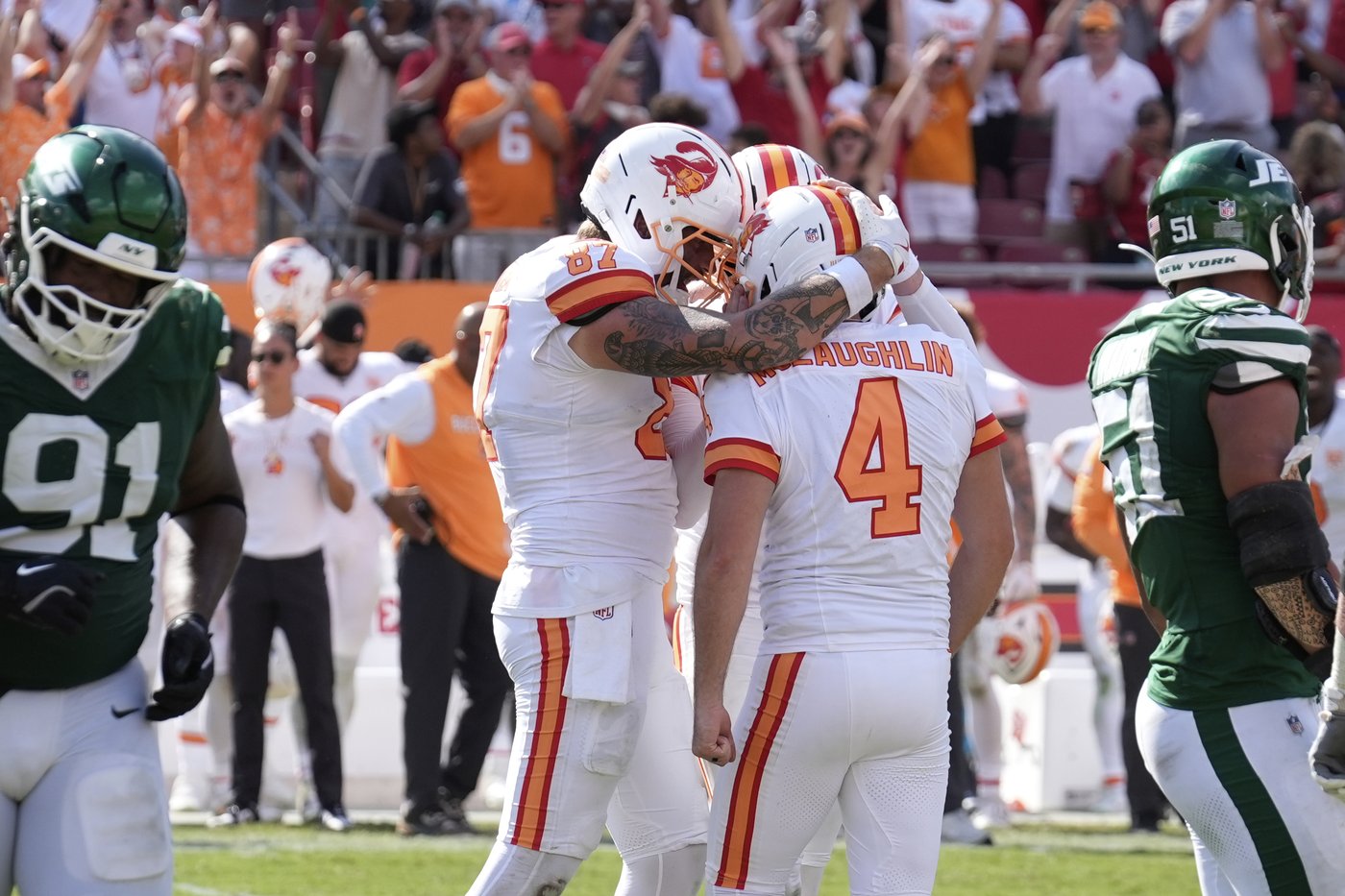 Baker Mayfield leads undefeated Buccaneers to another thrilling victory, 29-27 over winless Jets | iNFOnews.ca Baker Mayfield leads undefeated Buccaneers to another thrilling victory, 29-27 over winless Jets | iNFOnews.ca
