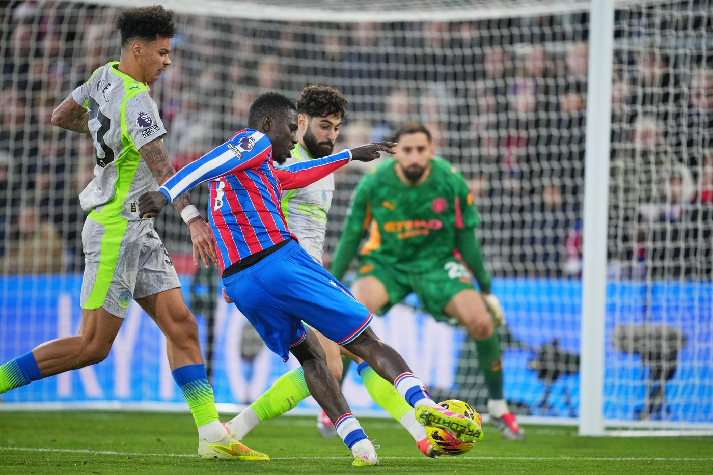 Salah and Mbeumo lead the list of Premier League players heading to the AFCON | iNFOnews.ca Salah and Mbeumo lead the list of Premier League players heading to the AFCON | iNFOnews.ca