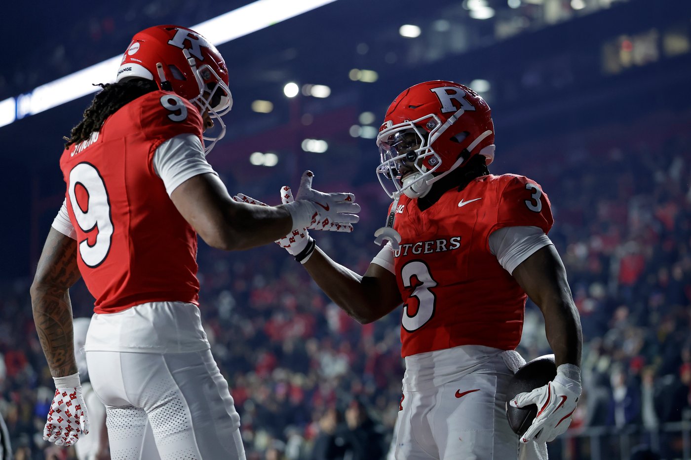 Rutgers running back Antwan Raymond captures Jon Cornish Trophy | iNFOnews.ca