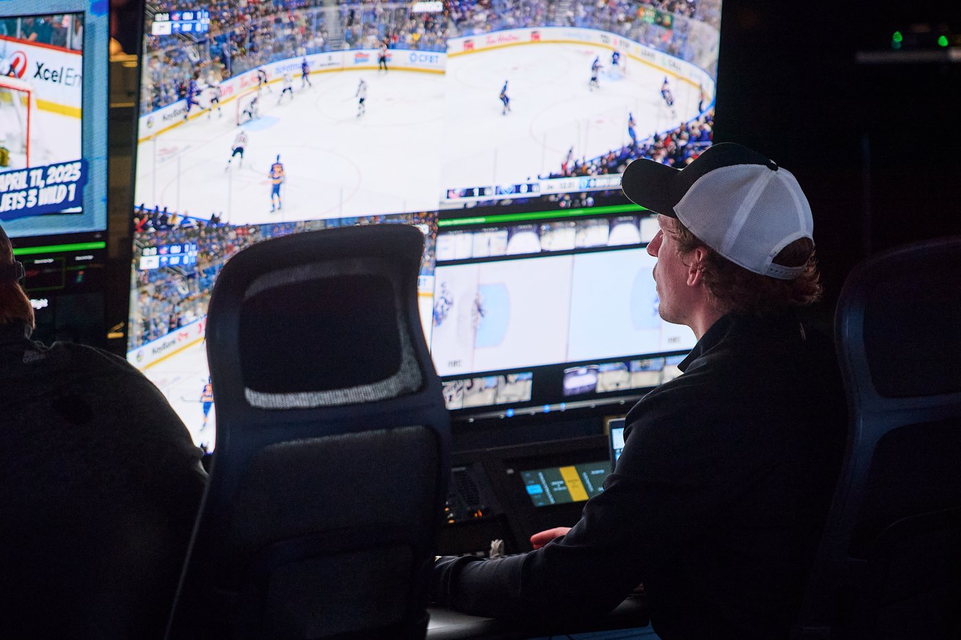 'We don't hate your team': A look at the NHL's reimagined, tech-driven situation room | iNFOnews.ca 'We don't hate your team': A look at the NHL's reimagined, tech-driven situation room | iNFOnews.ca