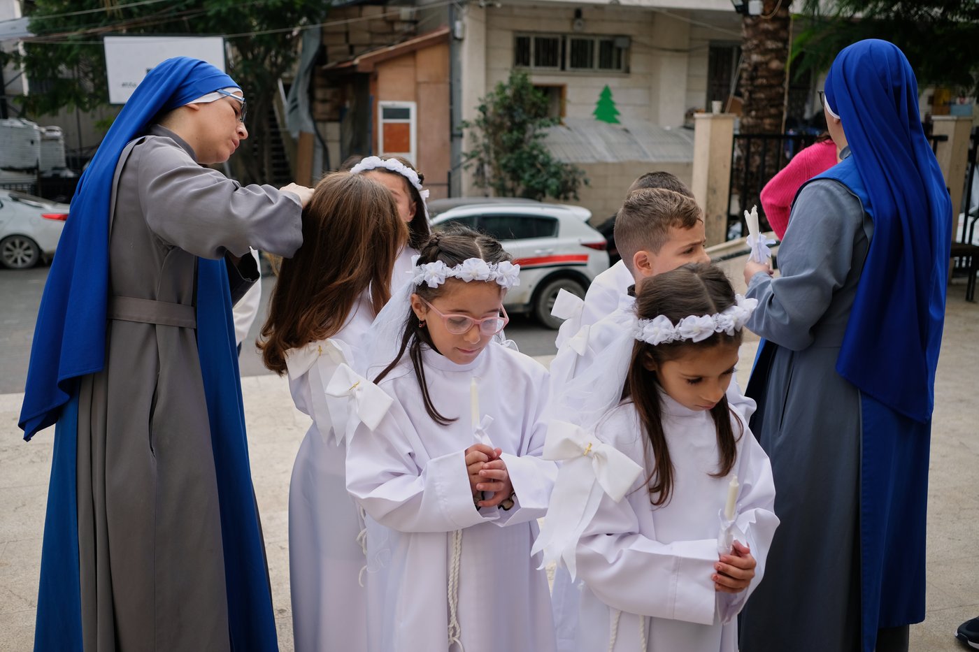 Gaza's tiny Christian community tries to capture the holiday spirit during the ceasefire | iNFOnews.ca