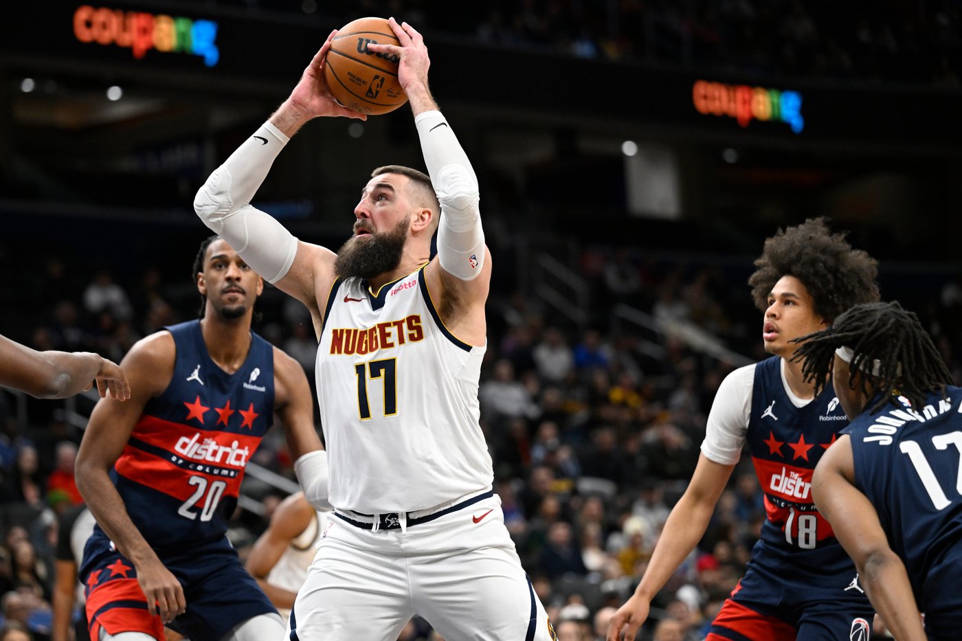 Peyton Watson scores career-high 35 points as short-handed Nuggets outlast Wizards 107-97 | iNFOnews.ca