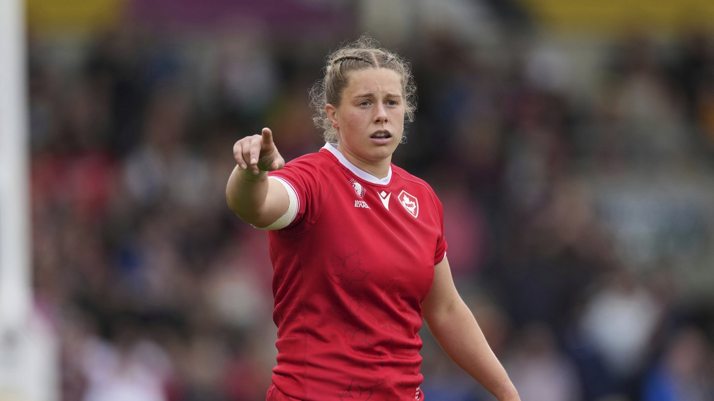 Canadian forward Sophie de Goede nominated for Women's World Rugby Player of the Year | iNFOnews.ca