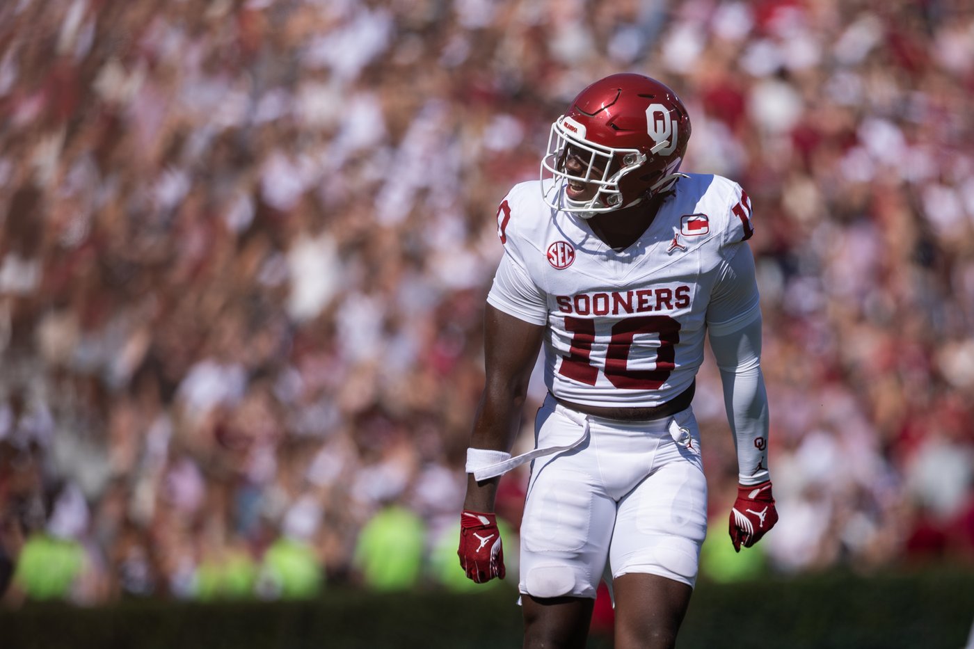 No. 14 Oklahoma, Mateer get back on track with a 26-7 win over South Carolina | iNFOnews.ca No. 14 Oklahoma, Mateer get back on track with a 26-7 win over South Carolina | iNFOnews.ca