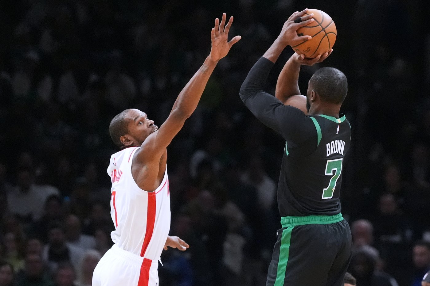 Durant scores 26, Rockets rout Celtics 128-101 | iNFOnews.ca Durant scores 26, Rockets rout Celtics 128-101 | iNFOnews.ca