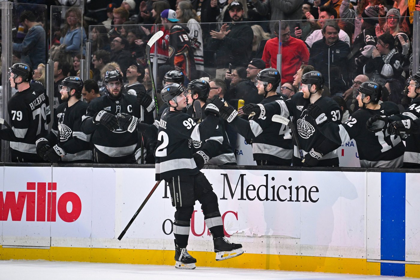 Alex Laferriere nets hat trick as Kings end scoring funk in 6-1 win over Ducks | iNFOnews.ca