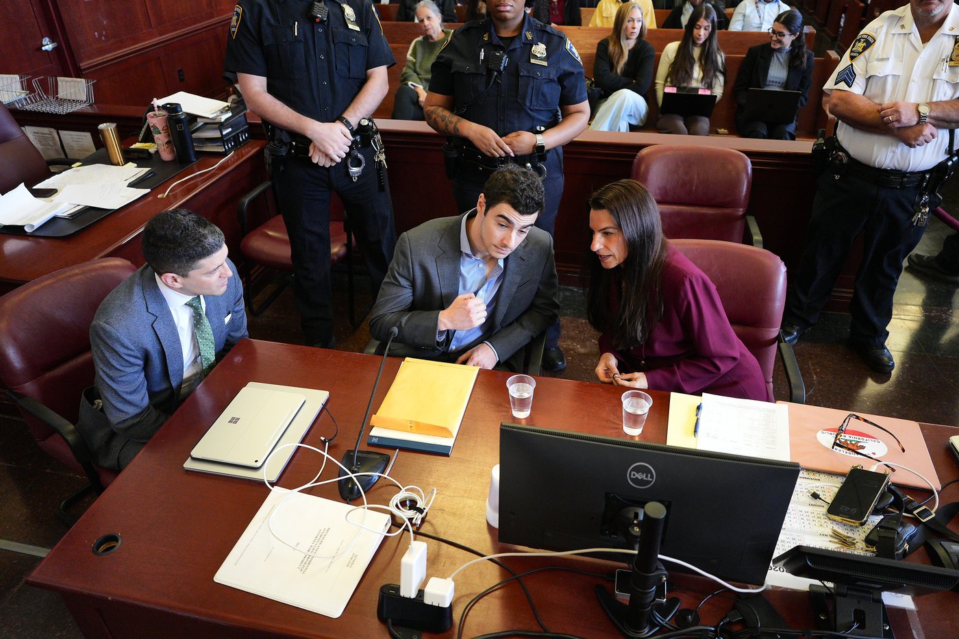 Bullets in Luigi Mangione’s bag convinced police that he was UnitedHealthcare CEO killing suspect | iNFOnews.ca Bullets in Luigi Mangione’s bag convinced police that he was UnitedHealthcare CEO killing suspect | iNFOnews.ca