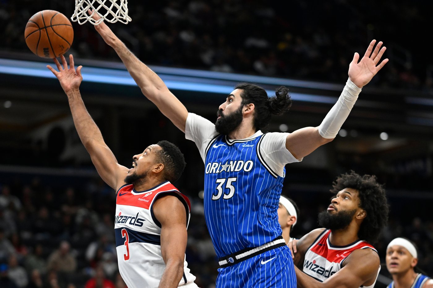 Paolo Banchero's 4th double-double powers Magic to 125-94 rout of Wizards | iNFOnews.ca