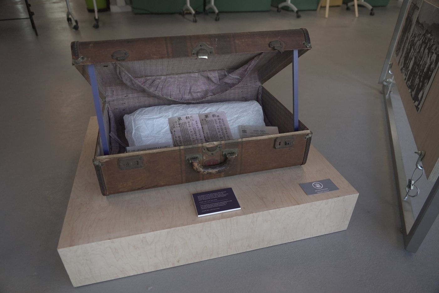 Read what a Chinese officer wrote of D-Day in his diary salvaged in Hong Kong | iNFOnews.ca Read what a Chinese officer wrote of D-Day in his diary salvaged in Hong Kong | iNFOnews.ca