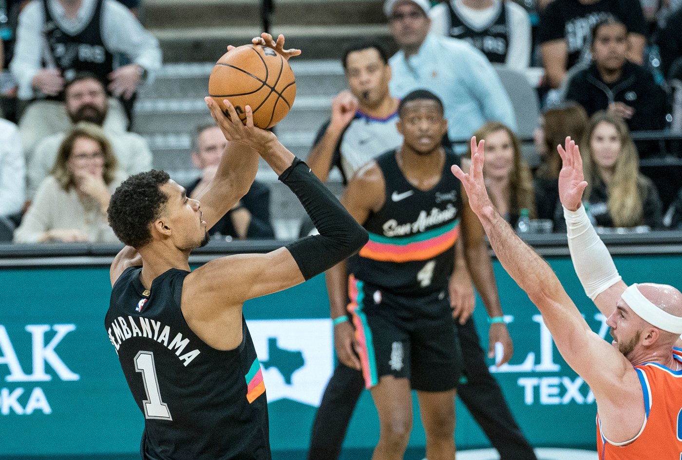 Spurs celebrate big win over Thunder, but matchup with reigning champs not a rivalry yet | iNFOnews.ca