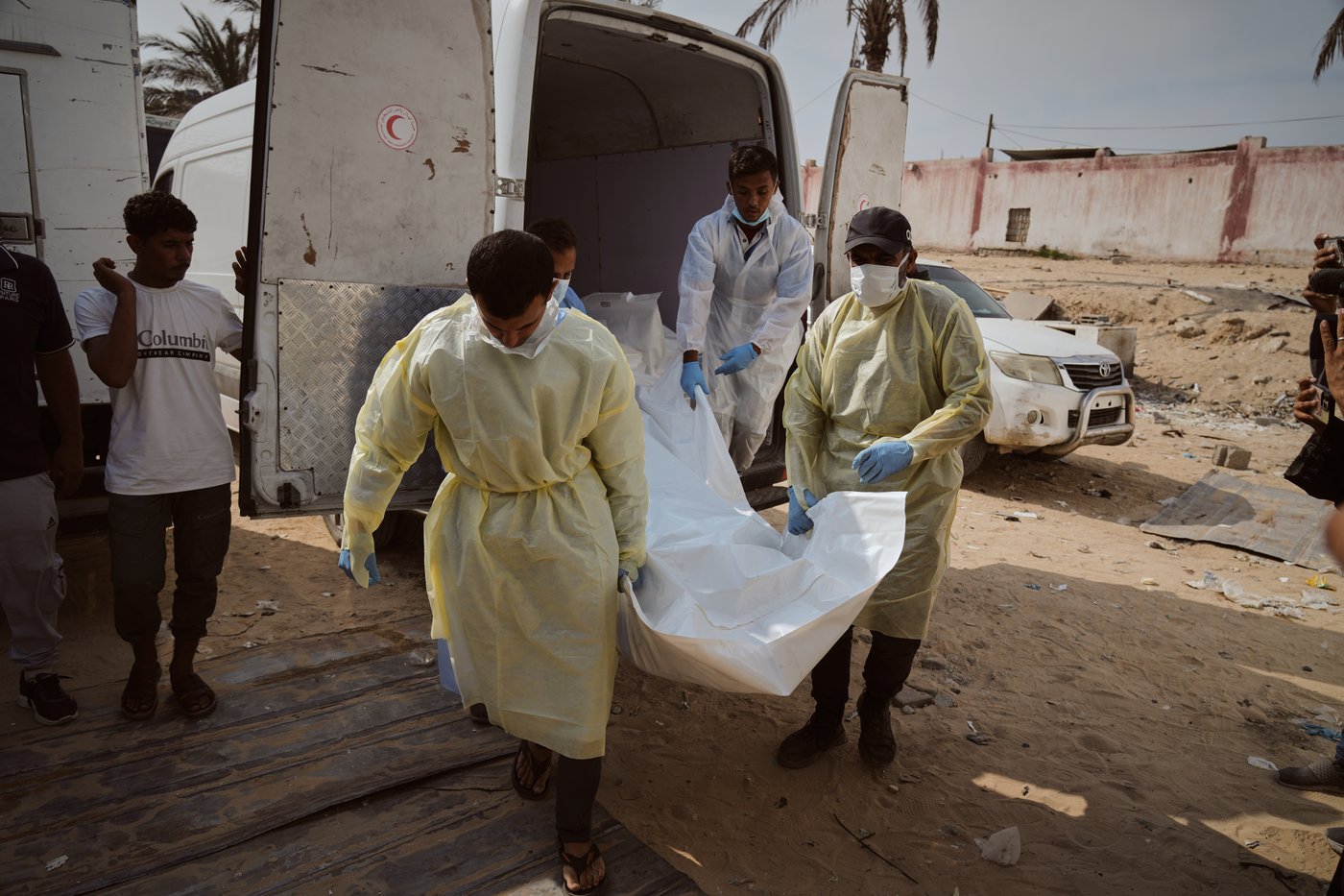 Israel hands over bodies of 45 Palestinians after Hamas returns the remains of 3 soldiers | iNFOnews.ca Israel hands over bodies of 45 Palestinians after Hamas returns the remains of 3 soldiers | iNFOnews.ca