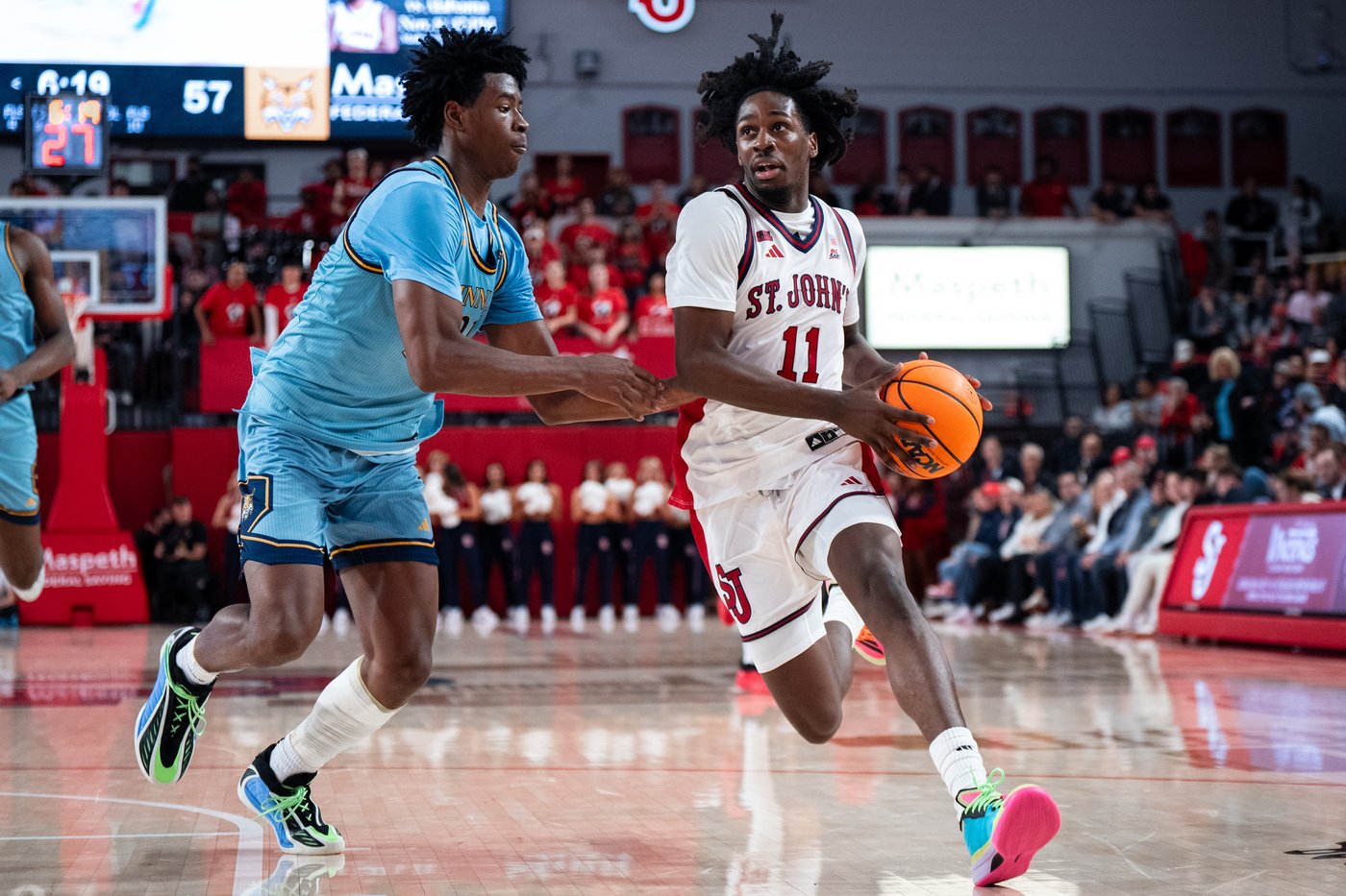 No. 5 St. John's handles early hype, routs Quinnipiac in season-opening tuneup for No. 15 Alabama | iNFOnews.ca