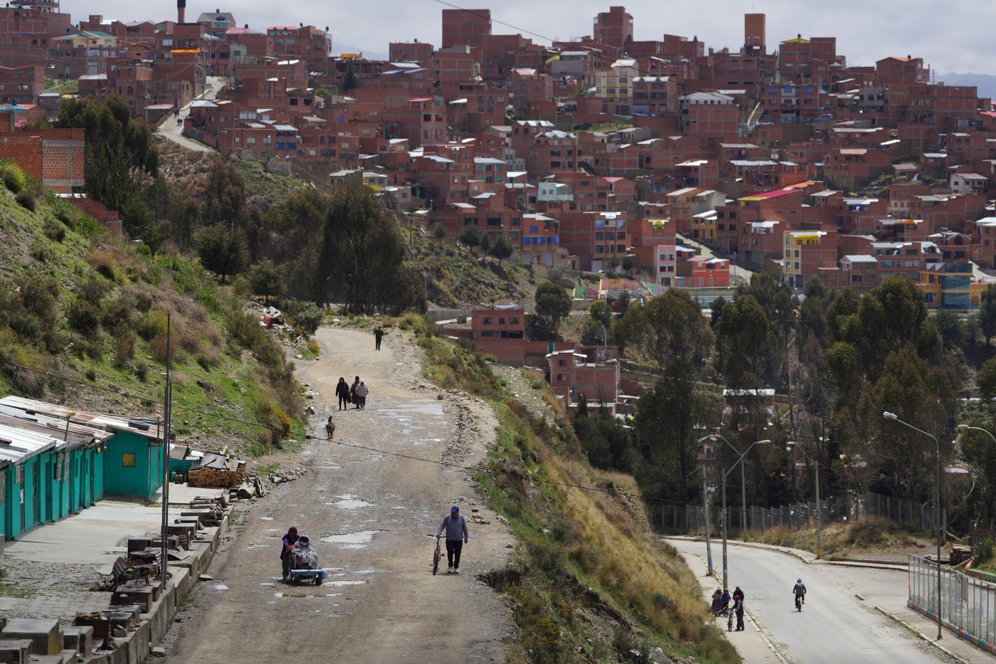Bolivians vote for change after 20 years of one-party rule, in photos | iNFOnews.ca