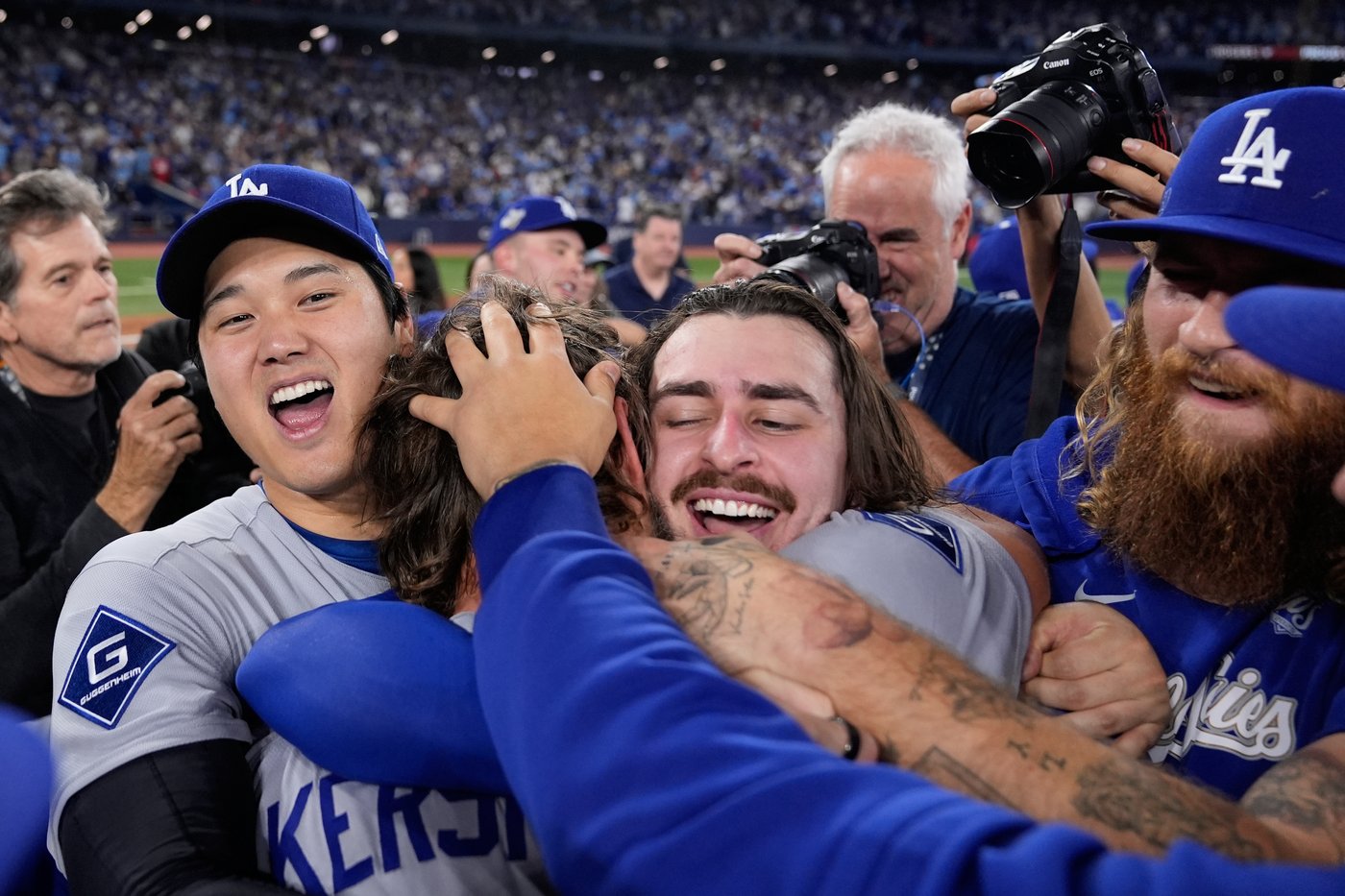 The Los Angeles Dodgers become first World Series repeat champions in 25 years, in photos | iNFOnews.ca