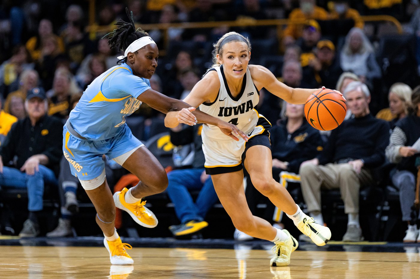 Heiden, Stuelke lead No. 21 Iowa women to 86-51 opening win over Southern | iNFOnews.ca