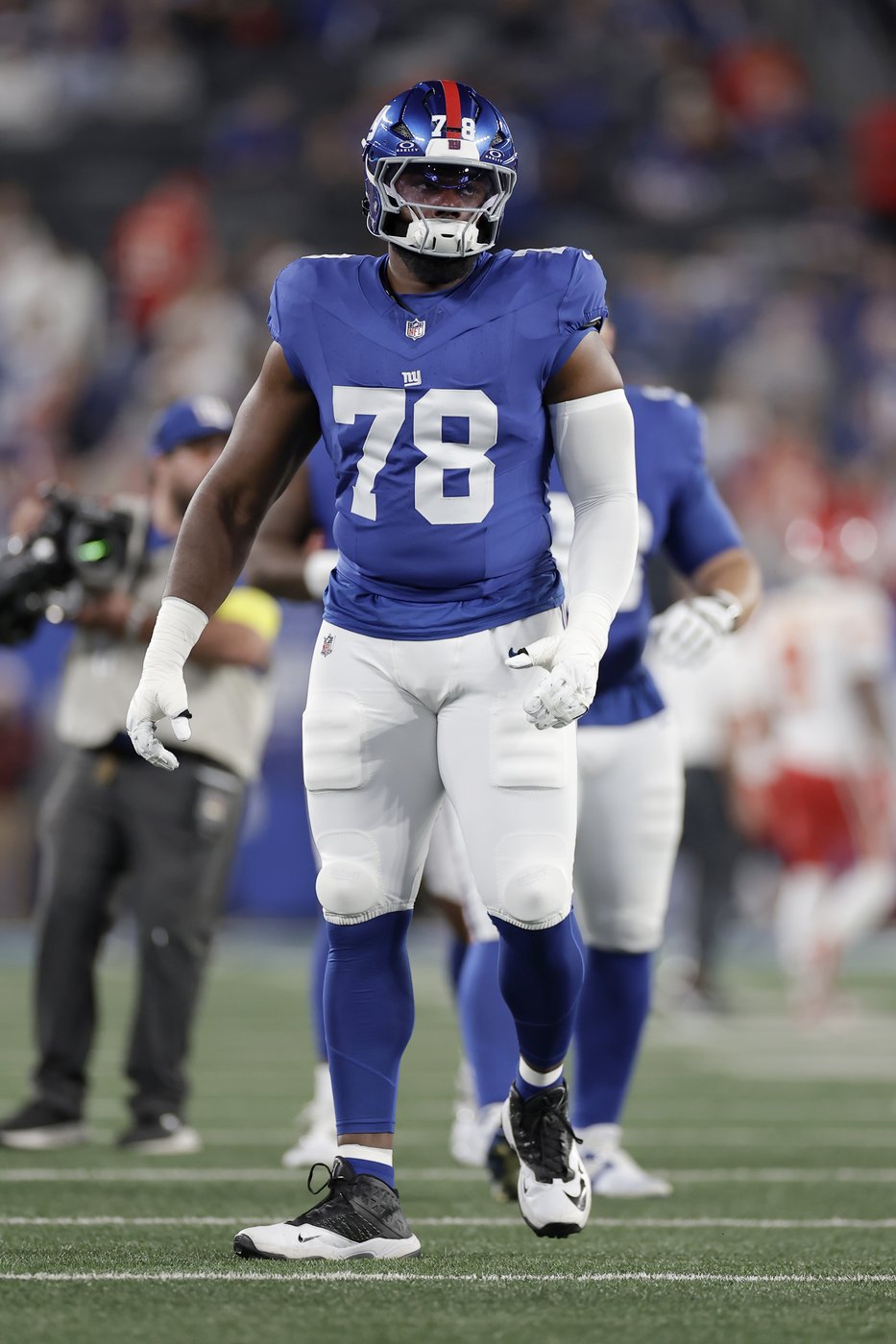 Giants left tackle Andrew Thomas makes his season debut against Chiefs | iNFOnews.ca