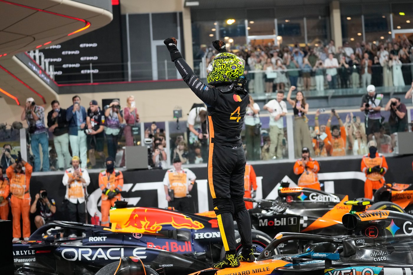 McLaren driver Lando Norris clinches his first F1 title at season-ending Abu Dhabi Grand Prix | iNFOnews.ca McLaren driver Lando Norris clinches his first F1 title at season-ending Abu Dhabi Grand Prix | iNFOnews.ca