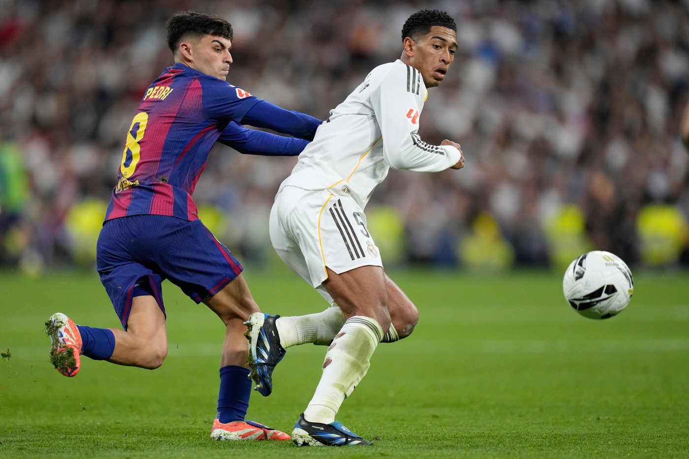 Barcelona midfielder Pedri sidelined with muscle tear as team's injury list grows | iNFOnews.ca Barcelona midfielder Pedri sidelined with muscle tear as team's injury list grows | iNFOnews.ca