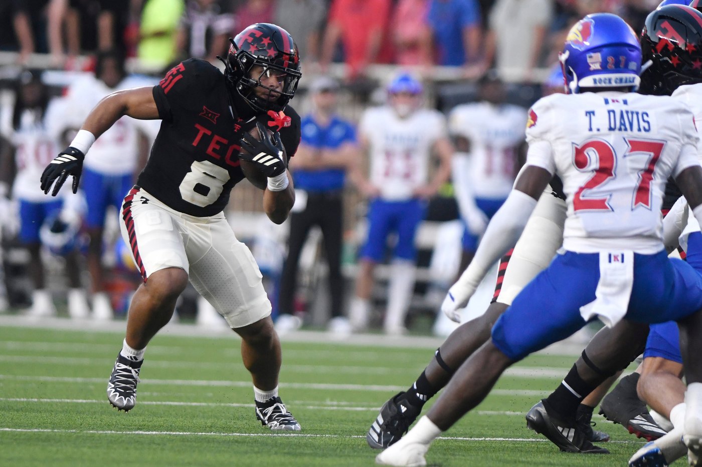 AP Player of the Week: Texas Tech's Cameron Dickey ran for 263 yards, 2 long TDs in win over Kansas | iNFOnews.ca AP Player of the Week: Texas Tech's Cameron Dickey ran for 263 yards, 2 long TDs in win over Kansas | iNFOnews.ca