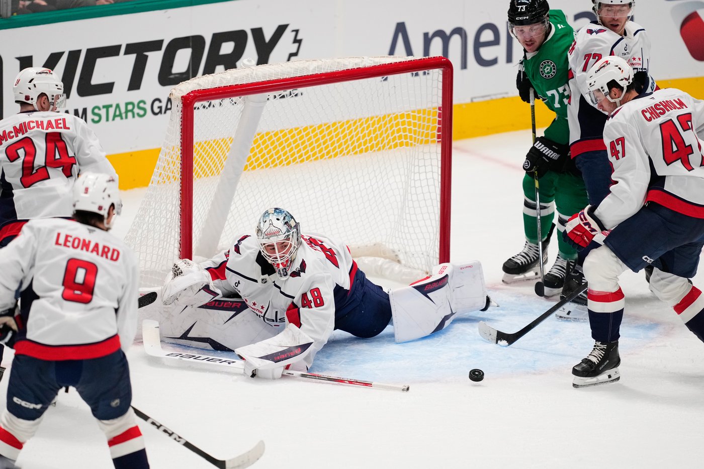 Stars' Jake Oettinger blanks Ovechkin, Capitals in 1-0 win | iNFOnews.ca Stars' Jake Oettinger blanks Ovechkin, Capitals in 1-0 win | iNFOnews.ca