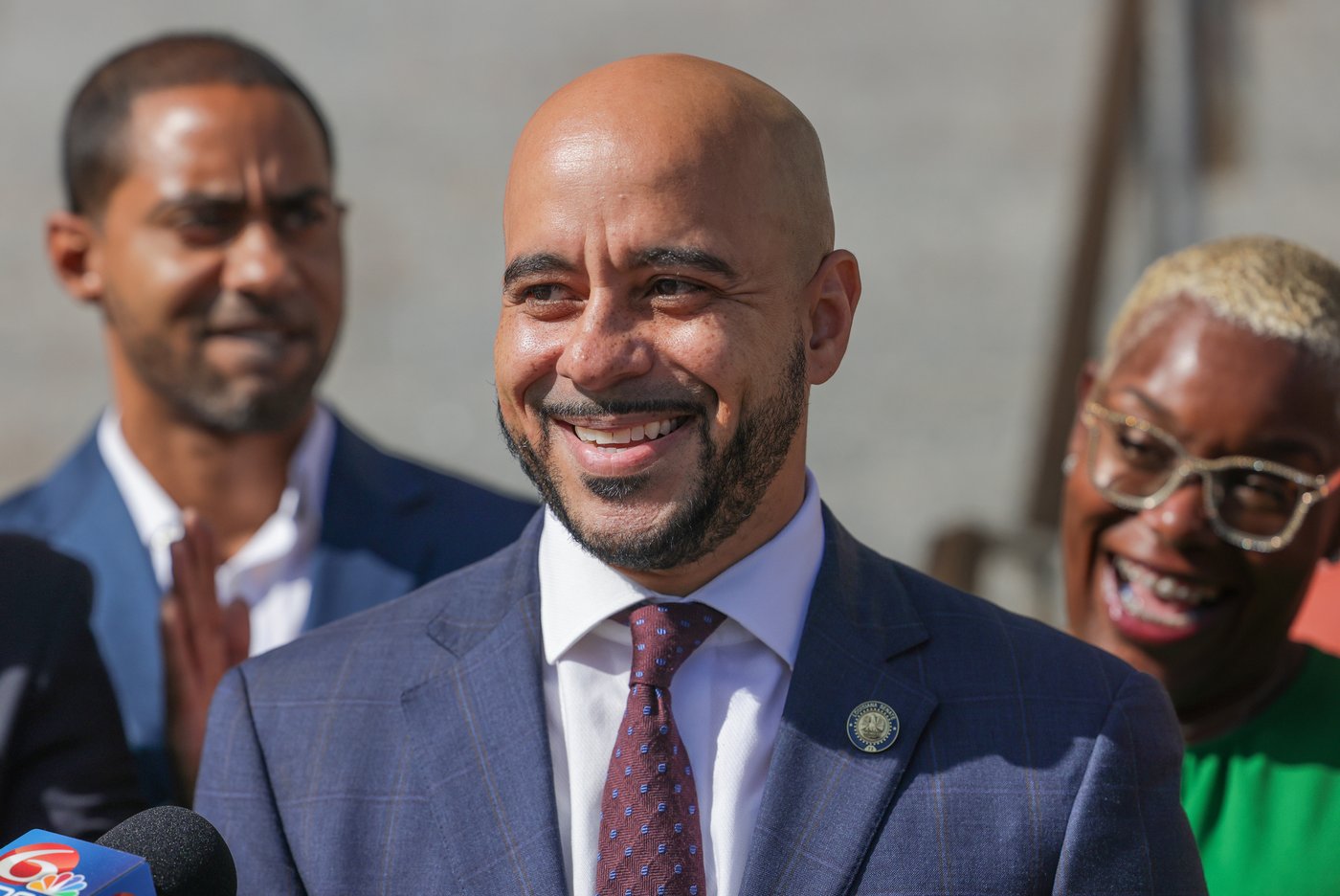 New Orleans is electing a new mayor and a wide field is pledging change after indictments | iNFOnews.ca