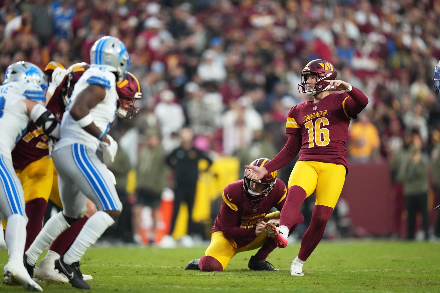 49ers sign Matt Gay to practice squad after Eddy Pineiro injury | iNFOnews.ca