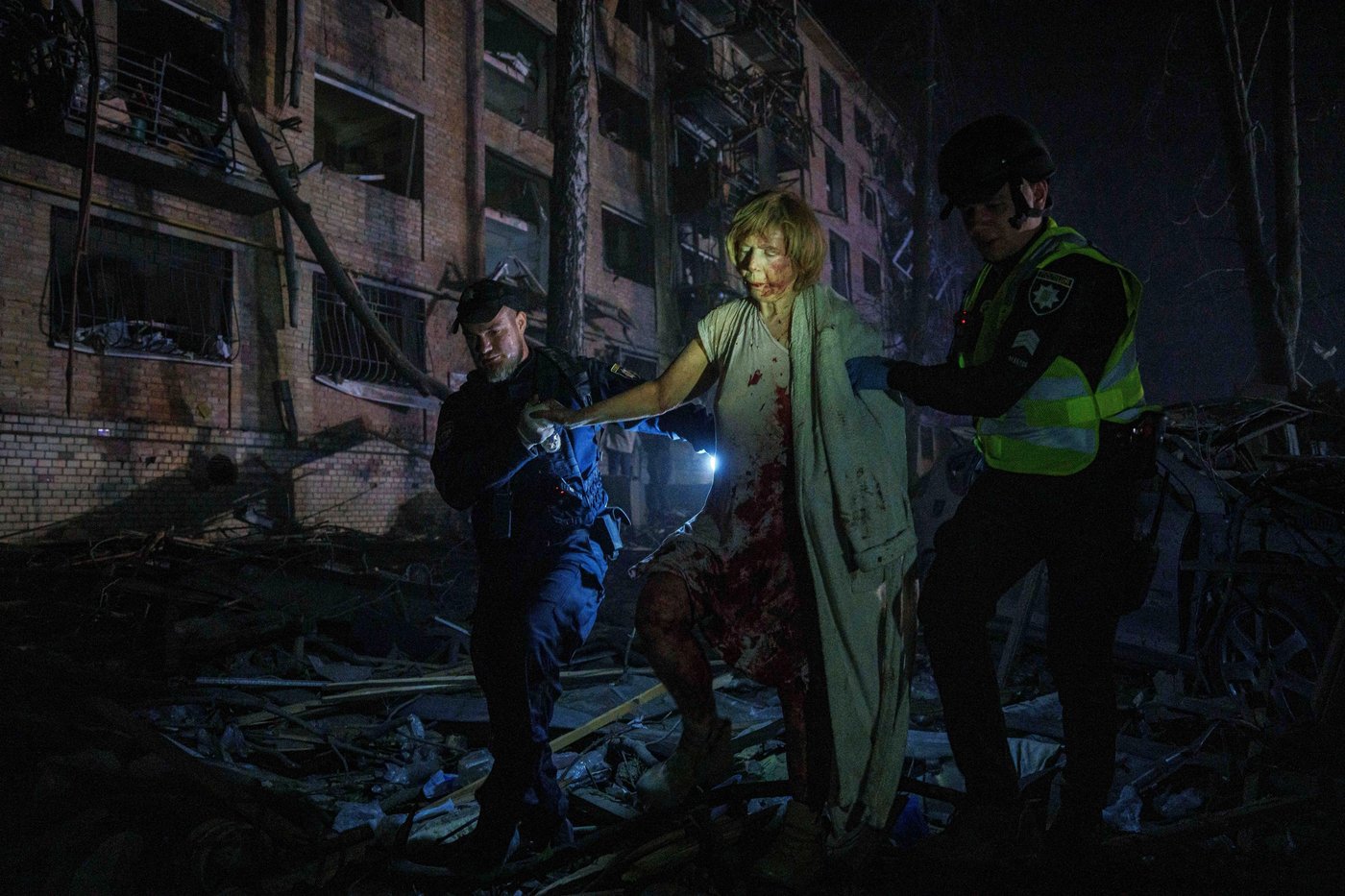 The top AP photos from Ukraine in 2025 show its grief and grit in another year of war | iNFOnews.ca