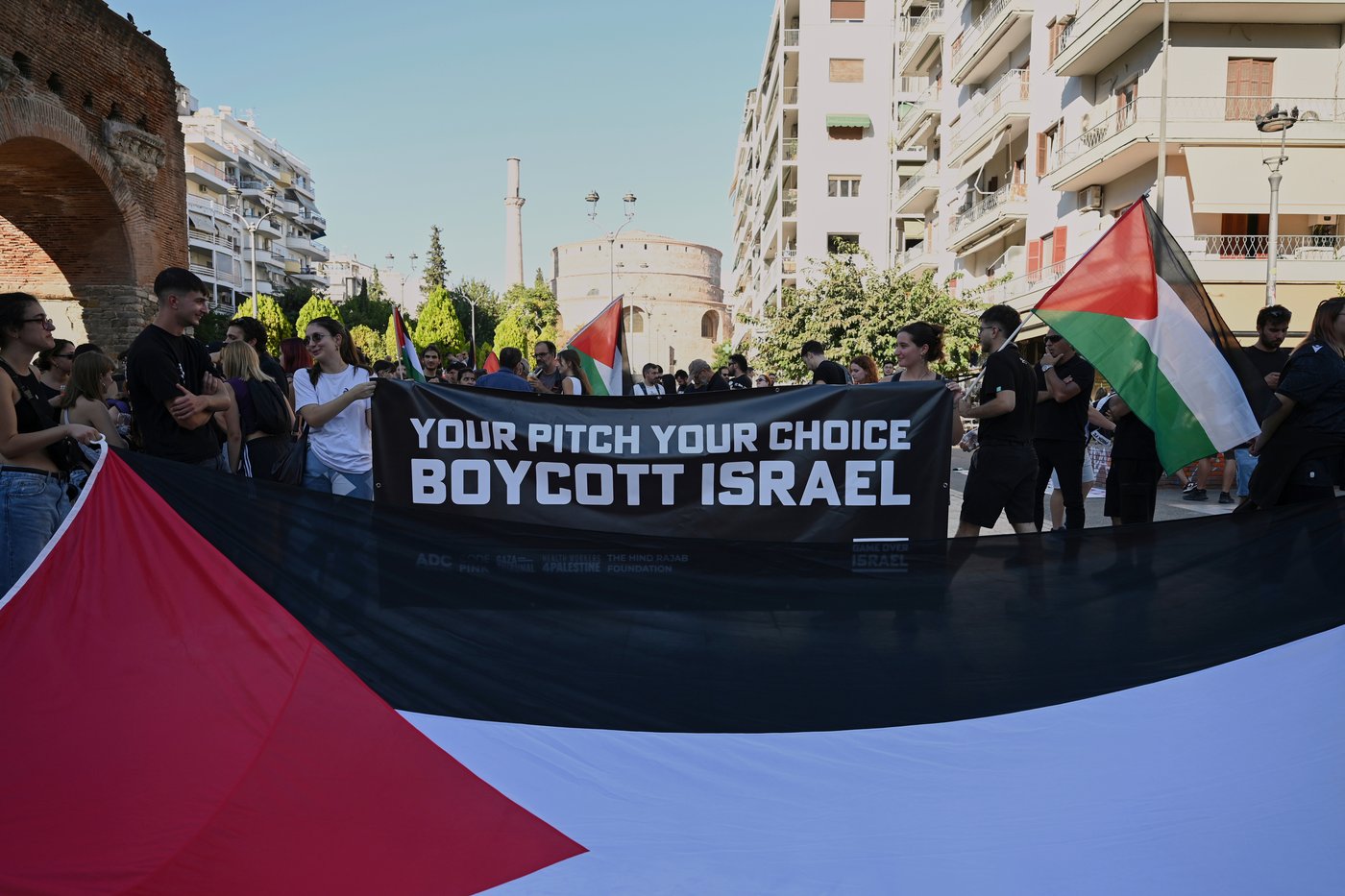 Protests and heavy security as Maccabi Tel Aviv faces PAOK in Greece | iNFOnews.ca