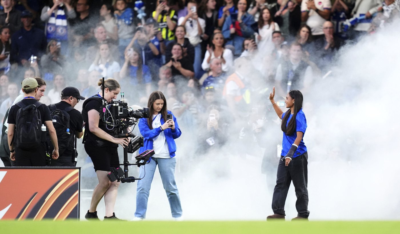 Alyssa Thompson's move to Chelsea raises more questions about NWSL salary cap | iNFOnews.ca