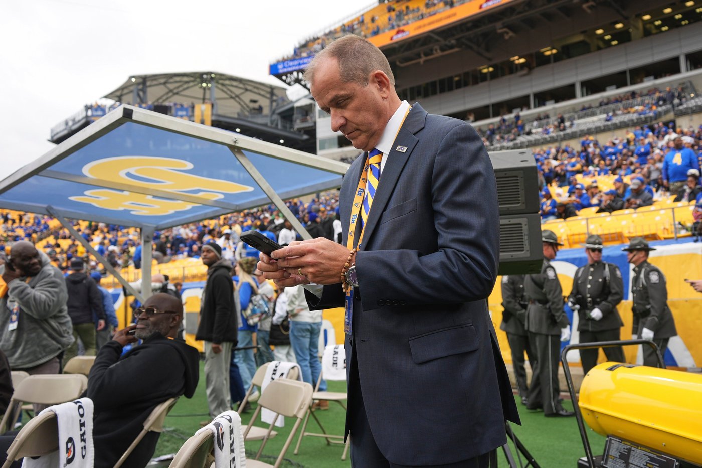 On the road again: AP joins ACC commissioner Jim Phillips as he racks up miles hitting league events | iNFOnews.ca