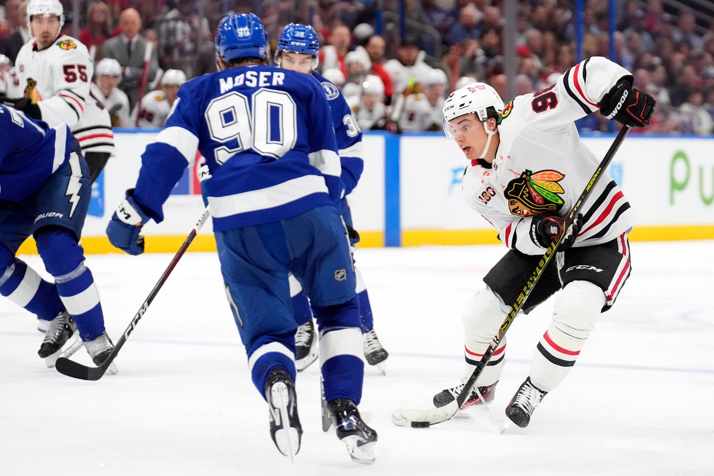 Donato scores 2 more goals as the Blackhawks beat the Lightning 3-2 | iNFOnews.ca Donato scores 2 more goals as the Blackhawks beat the Lightning 3-2 | iNFOnews.ca