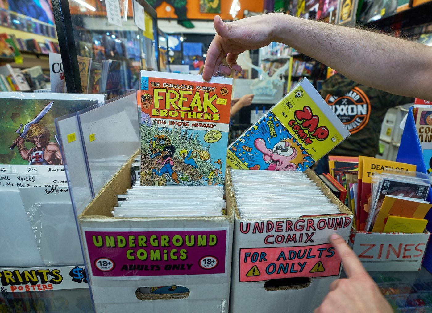 On paper, a California city bans the sale of comic books to kids. Officials want to change that | iNFOnews.ca