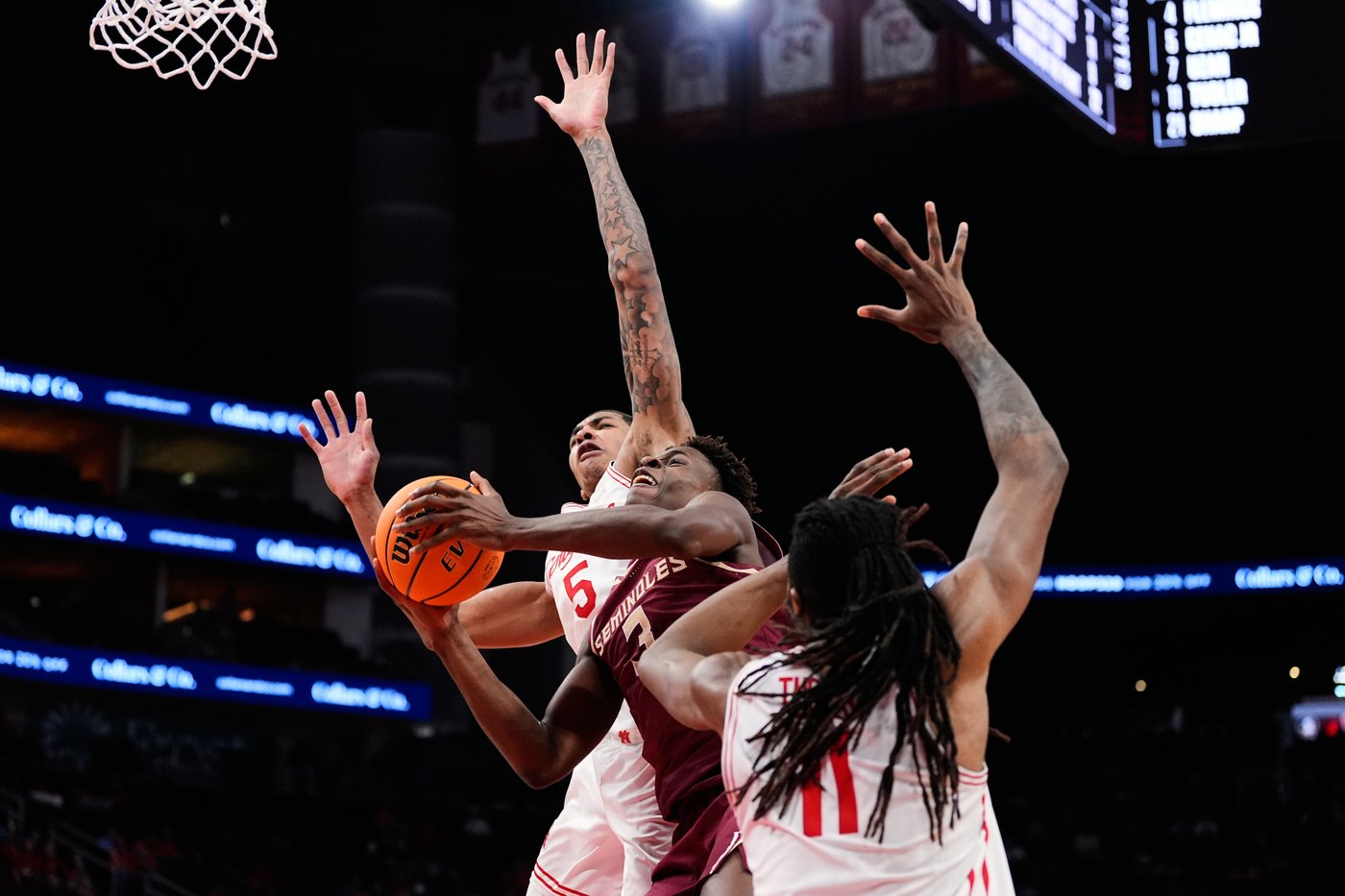 Emanuel Sharp scores 27 points, No. 8 Houston beats Florida State 82-67 | iNFOnews.ca